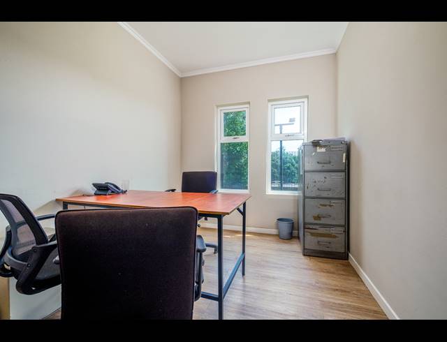 2 BEDROOM APARTMENT FOR SALE IN NORTHGATE